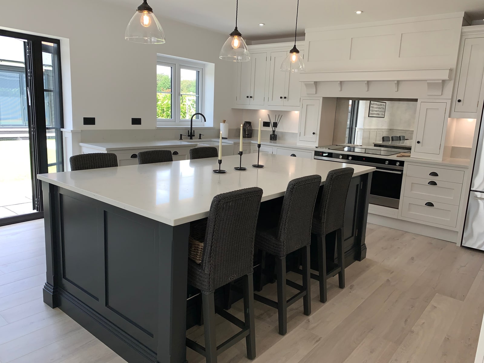 The Art of Kitchen Finishes: Why Hand-Painted Kitchens Define True Luxury