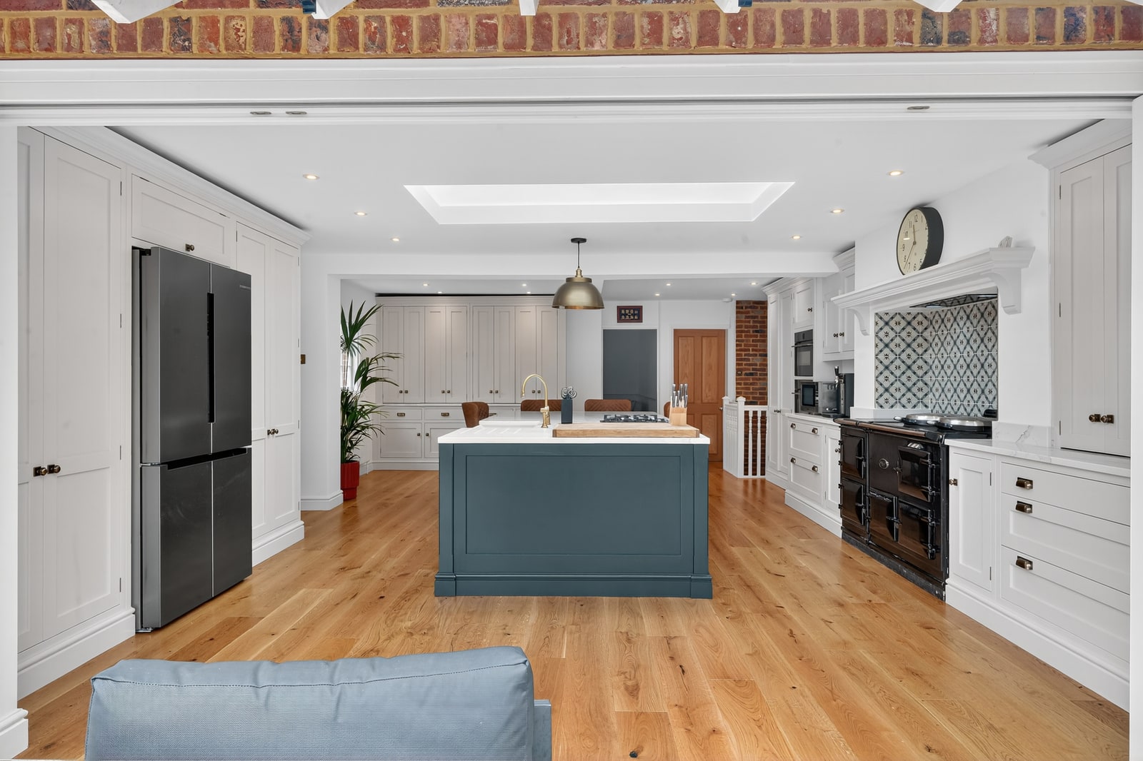 What Is an In-Frame Kitchen?