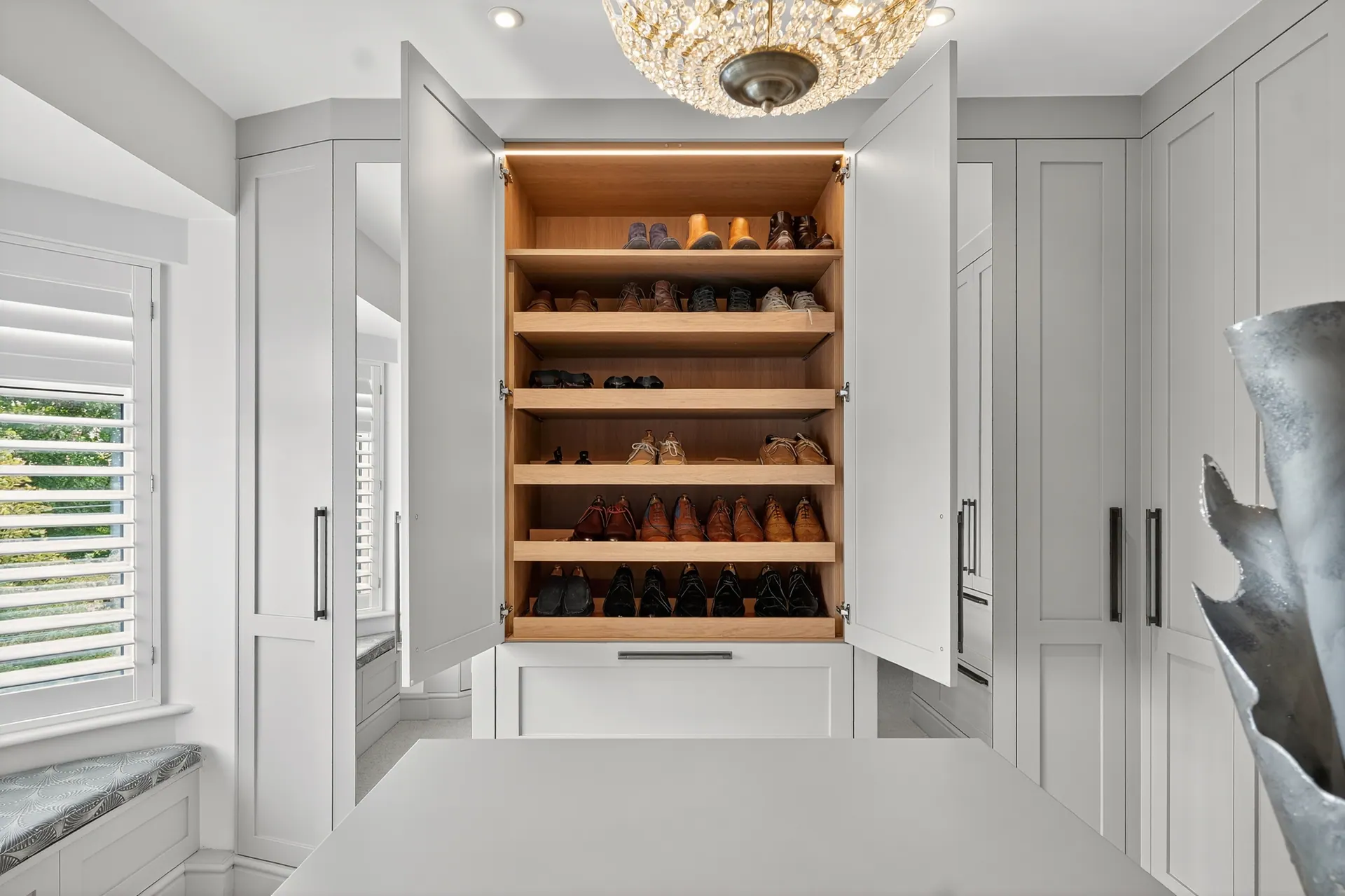 Oak-lined cabinetry by Charles Vivian