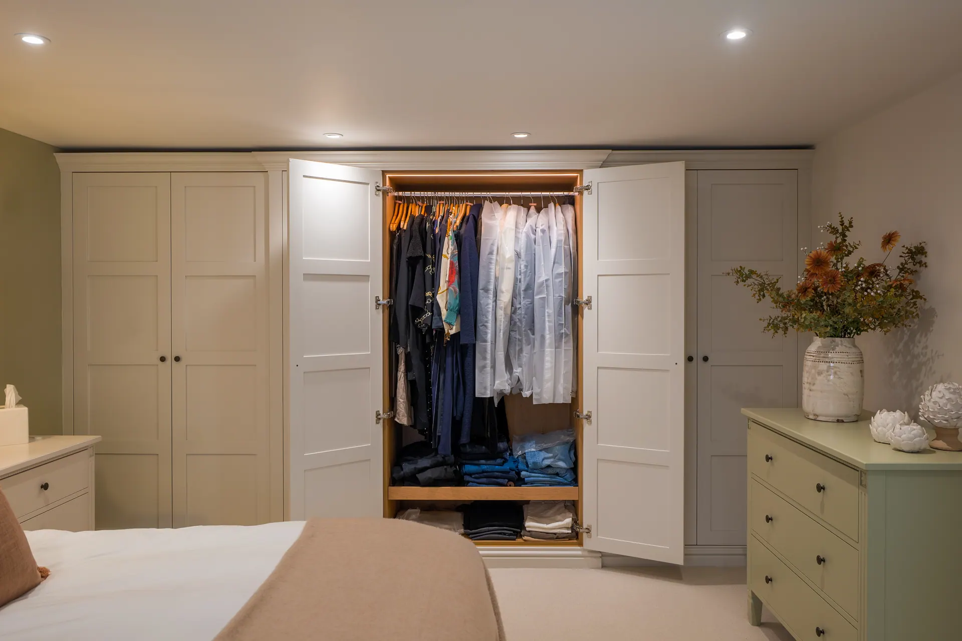 Fitted wardrobes with mirrored doors, Little Dunmow